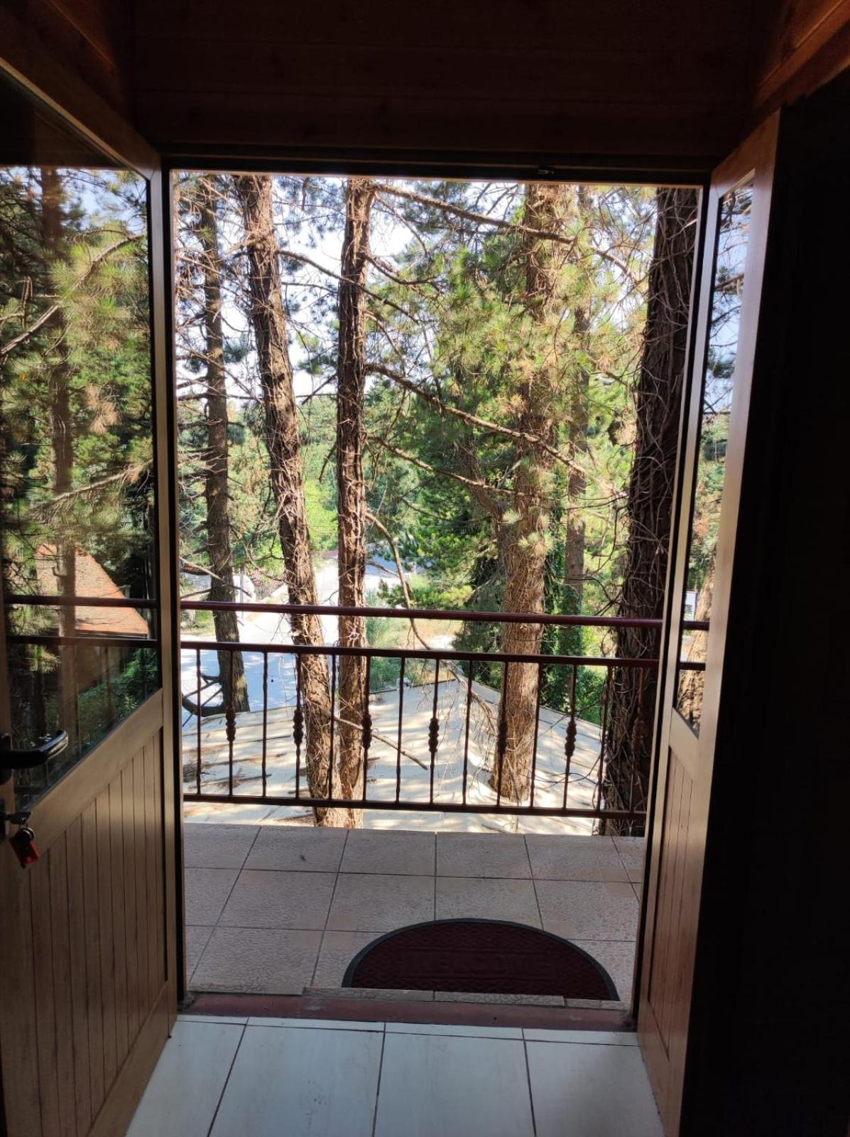 Hotel Toni Llogora Dukat 외부 사진
