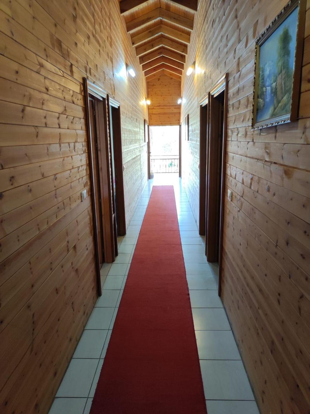 Hotel Toni Llogora Dukat 외부 사진